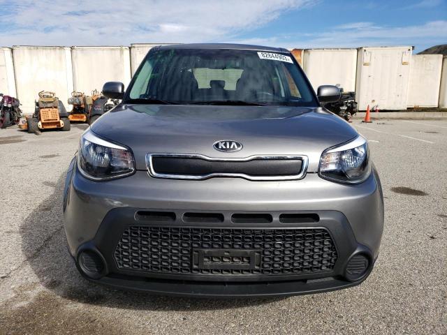 KNDJN2A29G7356143 - 2016 KIA SOUL GRAY photo 5