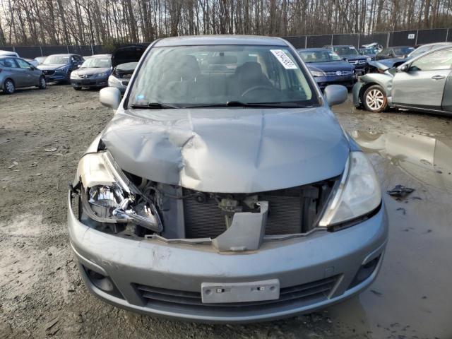 3N1BC11E47L426693 - 2007 NISSAN VERSA S GRAY photo 5