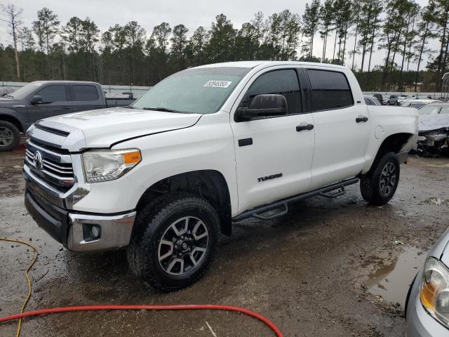 5TFDW5F16HX627253 - 2017 TOYOTA TUNDRA CREWMAX SR5 WHITE photo 1