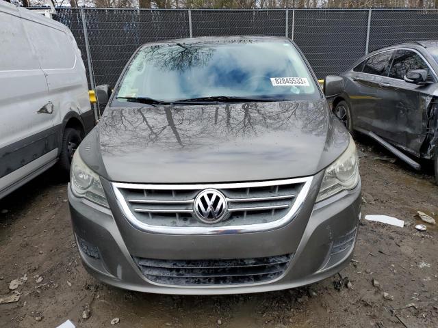 2V4RW5DX3AR388509 - 2010 VOLKSWAGEN ROUTAN SEL GREEN photo 5