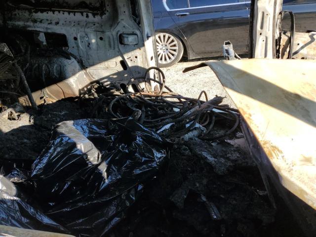 ZFBHRFAB8K6N75705 - 2019 RAM PROMASTER WHITE photo 11