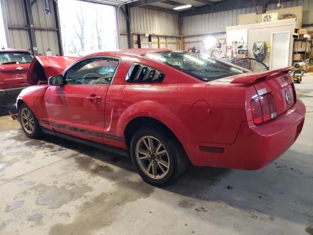 1ZVFT80N755145376 - 2005 FORD MUSTANG RED photo 2