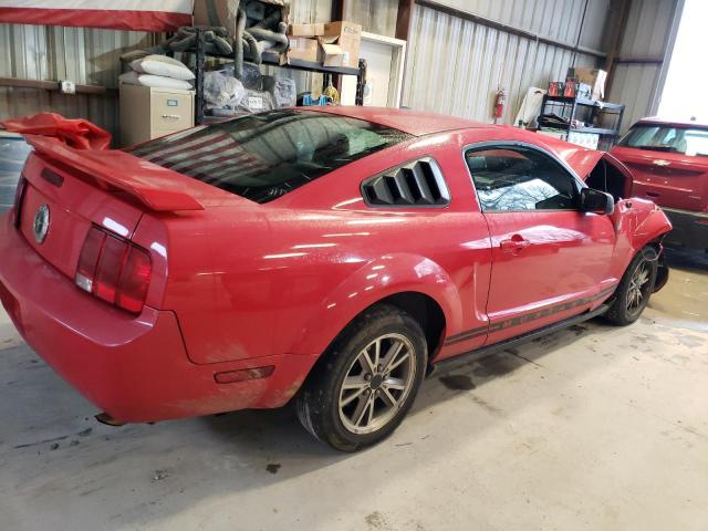 1ZVFT80N755145376 - 2005 FORD MUSTANG RED photo 3