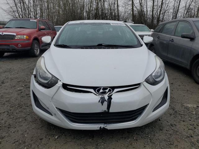 5NPDH4AE3FH642767 - 2015 HYUNDAI ELANTRA SE WHITE photo 5