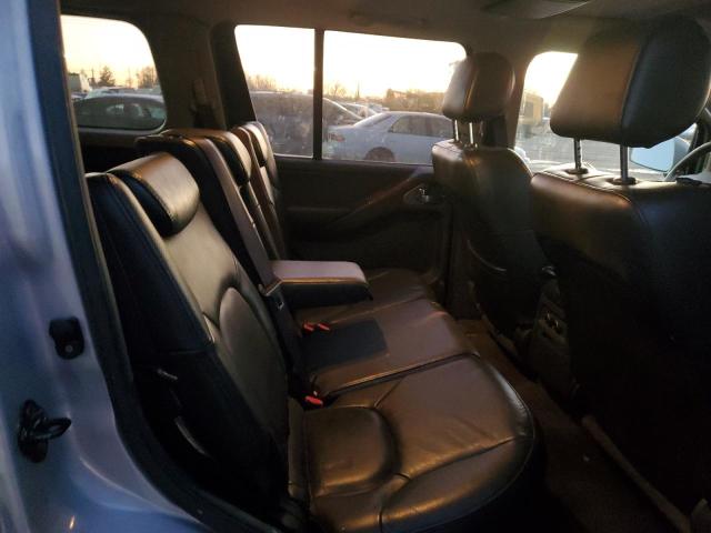 5N1AR18W05C758740 - 2005 NISSAN PATHFINDER LE 银色 照片 11