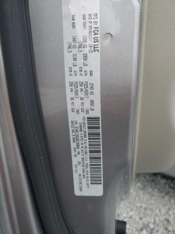 2C4RC1BG3GR185840 - 2016 CHRYSLER TOWN & COU TOURING 银色 照片 13