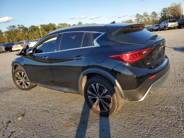 SJKCH5CR2HA035946 - 2017 INFINITI QX30 BASE BLACK photo 2