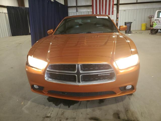 2B3CL3CG2BH516309 - 2011 DODGE CHARGER ORANGE photo 5