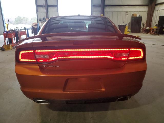 2B3CL3CG2BH516309 - 2011 DODGE CHARGER ORANGE photo 6