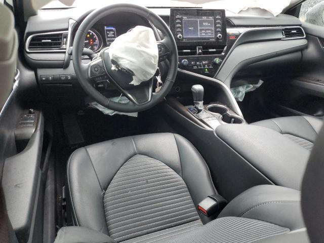 4T1G11AK9RU244071 - 2024 TOYOTA CAMRY SE NIGHT SHADE WHITE photo 8