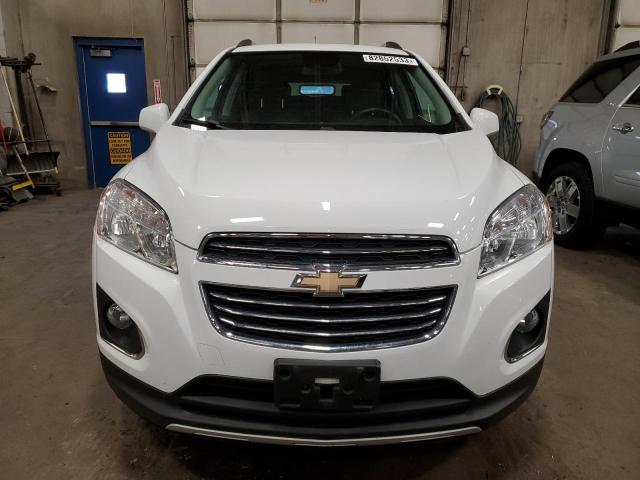 KL7CJRSB9GB661566 - 2016 CHEVROLET TRAX LTZ WHITE photo 5