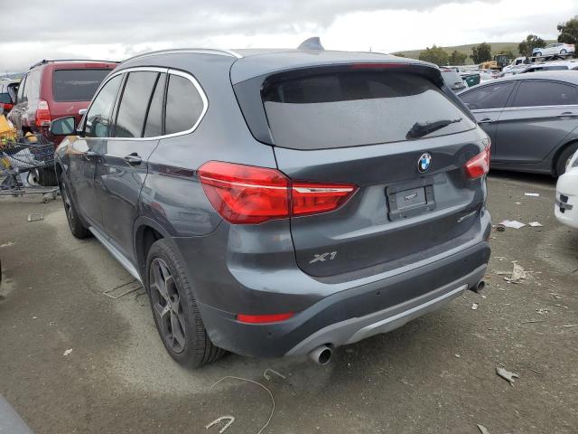 WBXHT3C50K5L89637 - 2019 BMW X1 XDRIVE28I GRAY photo 2