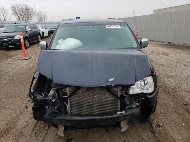 2C4RC1CG8DR796523 - 2013 CHRYSLER TOWN & COU TOURING L CHARCOAL photo 5