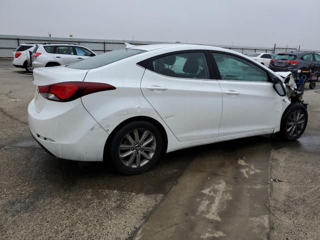 5NPDH4AE6FH614154 - 2015 HYUNDAI ELANTRA SE WHITE photo 3