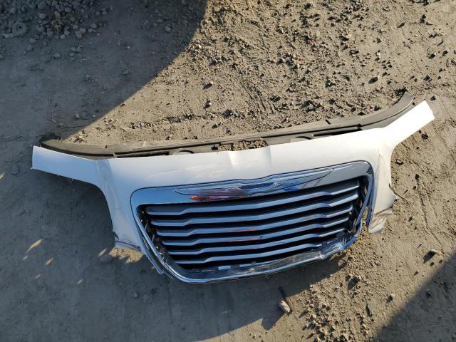 2C3CCARG4DH539138 - 2013 CHRYSLER 300 WHITE photo 12