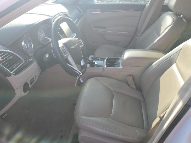 2C3CCARG4DH539138 - 2013 CHRYSLER 300 WHITE photo 7
