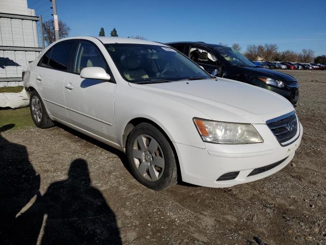 5NPET46C79H450654 - 2009 HYUNDAI SONATA GLS WHITE photo 4