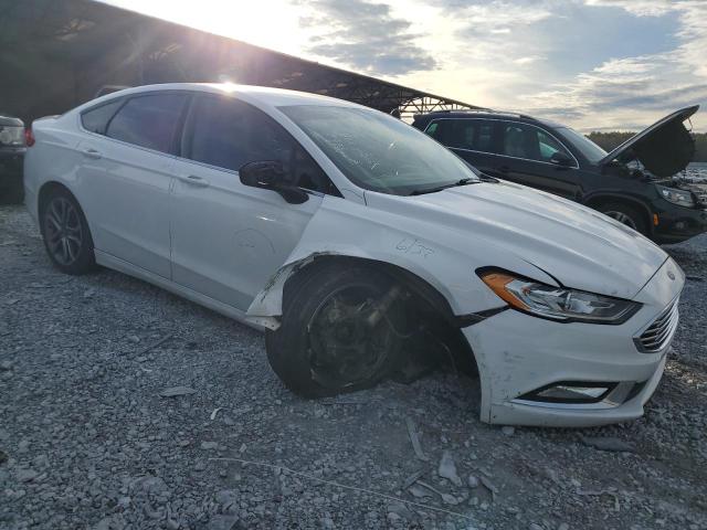 3FA6P0G78HR231397 - 2017 FORD FUSION S WHITE photo 4