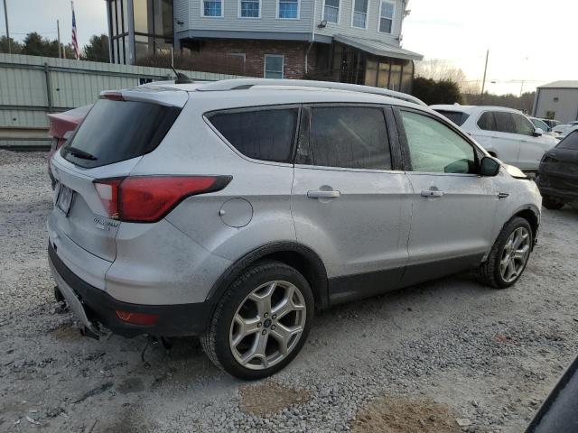 1FMCU9J96KUC42463 - 2019 FORD ESCAPE TITANIUM SILVER photo 3