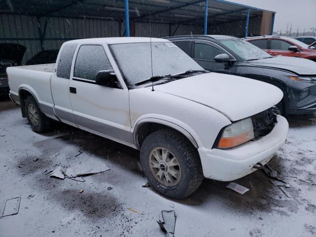 1GTDT19X338269615 - 2003 GMC SONOMA WHITE photo 4