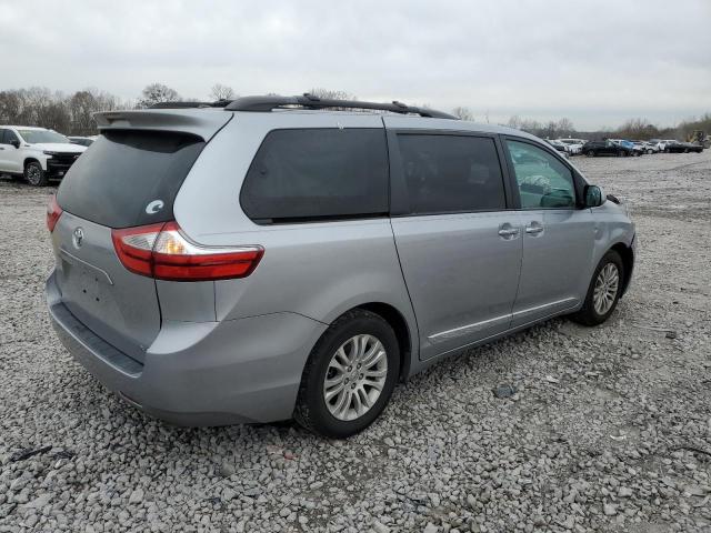 5TDYZ3DC6HS893086 - 2017 TOYOTA SIENNA XLE SILVER photo 3