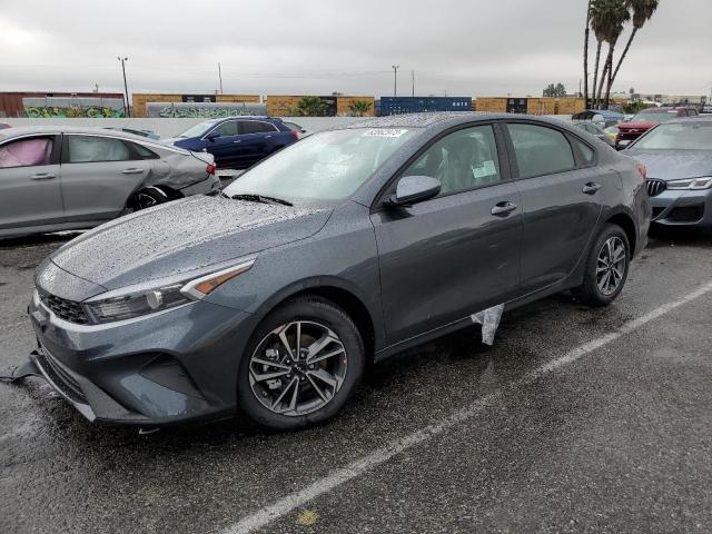 3KPF24AD7RE727587 - 2024 KIA FORTE LX GRAY photo 1