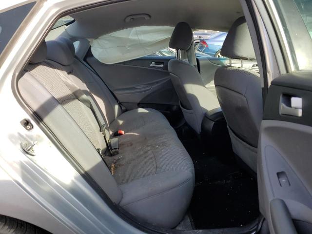 5NPEB4AC3BH047108 - 2011 HYUNDAI SONATA GLS SILVER photo 10