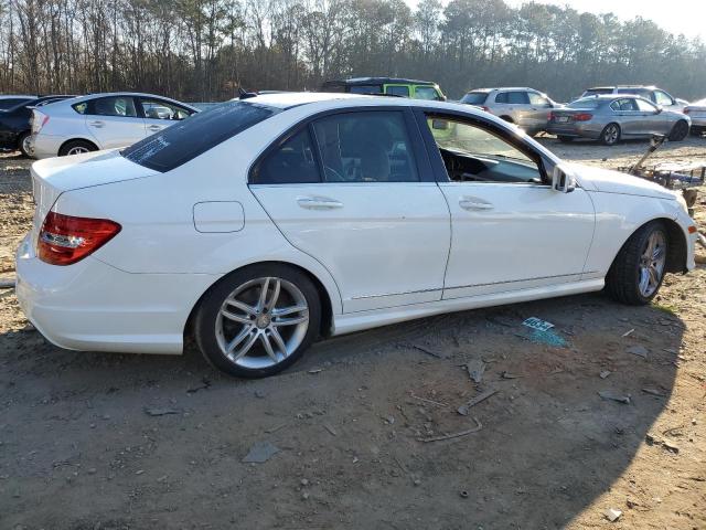 WDDGF4HB2DR280750 - 2013 MERCEDES-BENZ C 250 WHITE photo 3