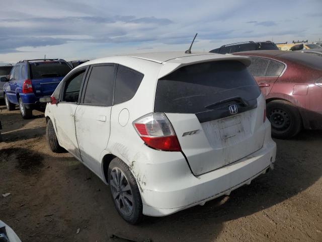 JHMGE8H58DC043941 - 2013 HONDA FIT SPORT WHITE photo 2