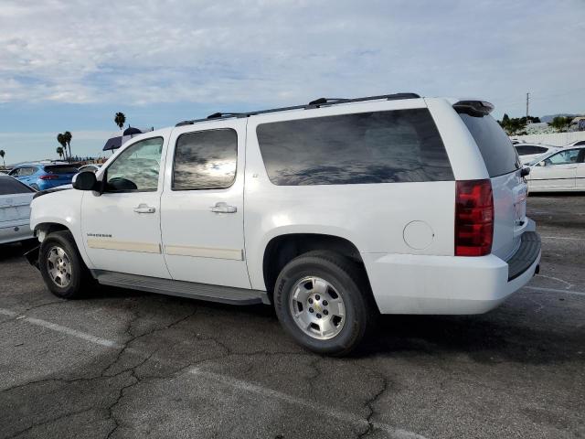 1GNUCJE00AR100157 - 2010 CHEVROLET SUBURBAN C1500 LT WHITE photo 2