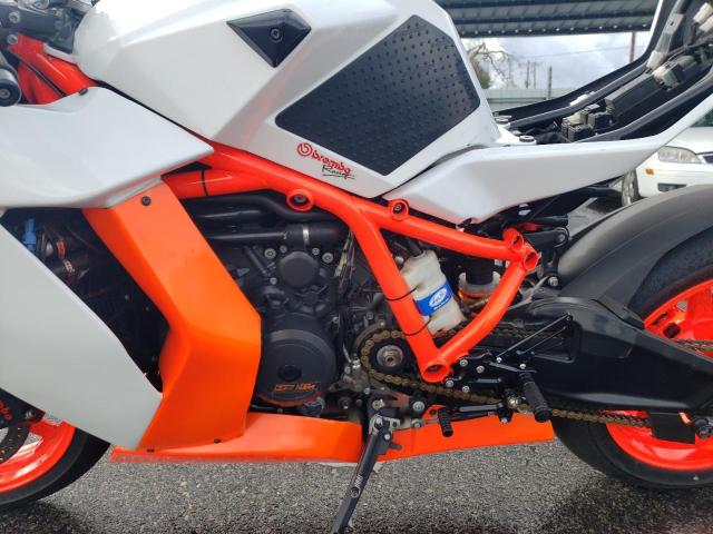 VBKVR9407FM924025 - 2015 KTM 1190 RC8 TWO TONE photo 7