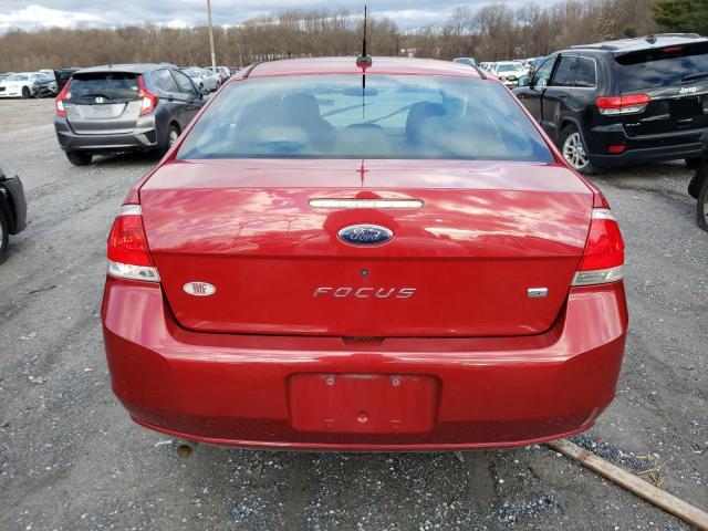 1FAHP35N89W190988 - 2009 FORD FOCUS SE RED photo 6