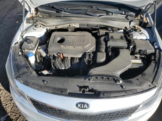 5XXGT4L35JG185679 - 2018 KIA OPTIMA LX SILVER photo 11