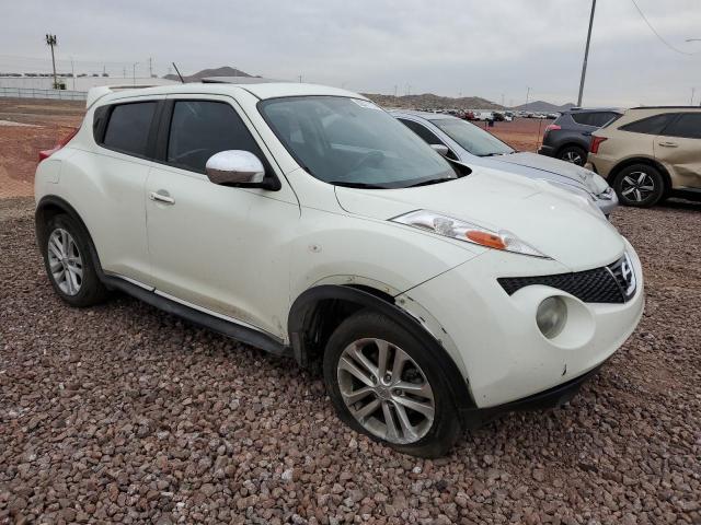 JN8AF5MR6CT116206 - 2012 NISSAN JUKE S WHITE photo 4