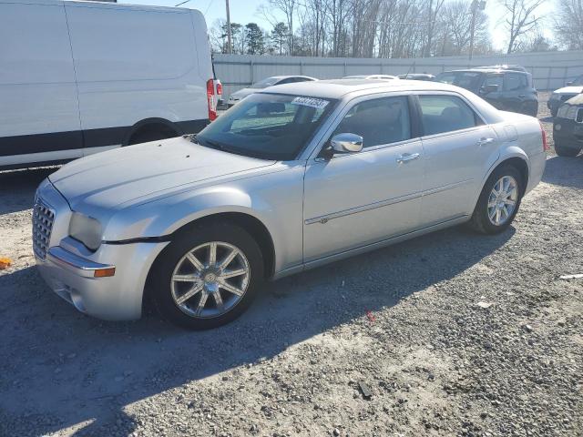 2C3LA63H58H120239 - 2008 CHRYSLER 300C SILVER photo 1