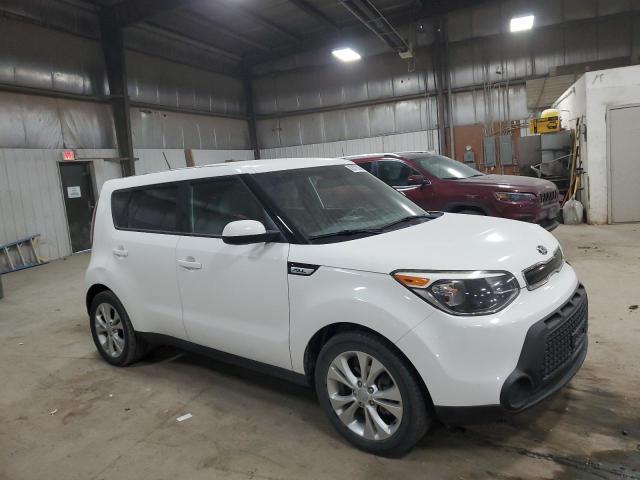 KNDJP3A53F7786744 - 2015 KIA SOUL + WHITE photo 4