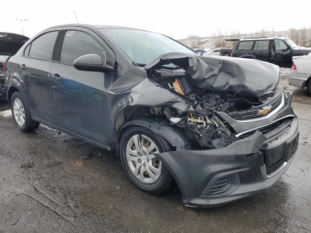 1G1JB5SH4H4104213 - 2017 CHEVROLET SONIC LS 奶油色 照片 4