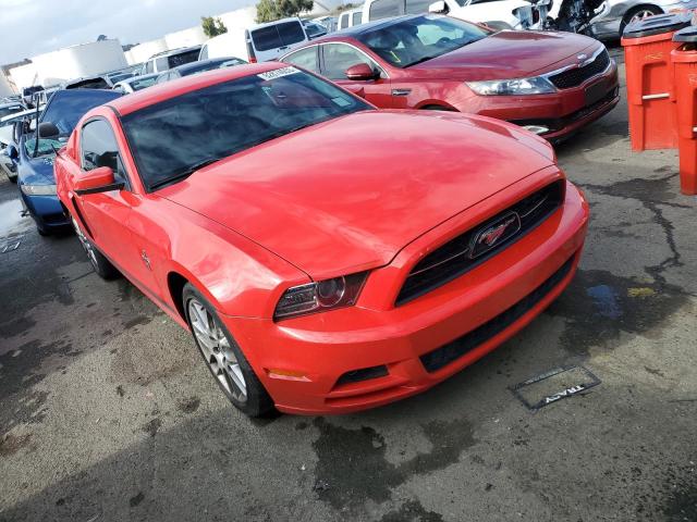 1ZVBP8AM3E5203069 - 2014 FORD MUSTANG RED photo 4