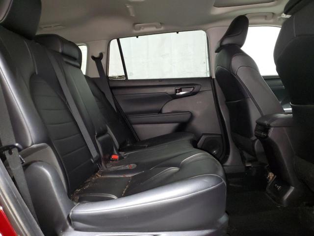 5TDHZRBH2MS537617 - 2021 TOYOTA HIGHLANDER XLE RED photo 11