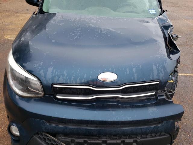 KNDJP3A54J7589543 - 2018 KIA SOUL + BLUE photo 11