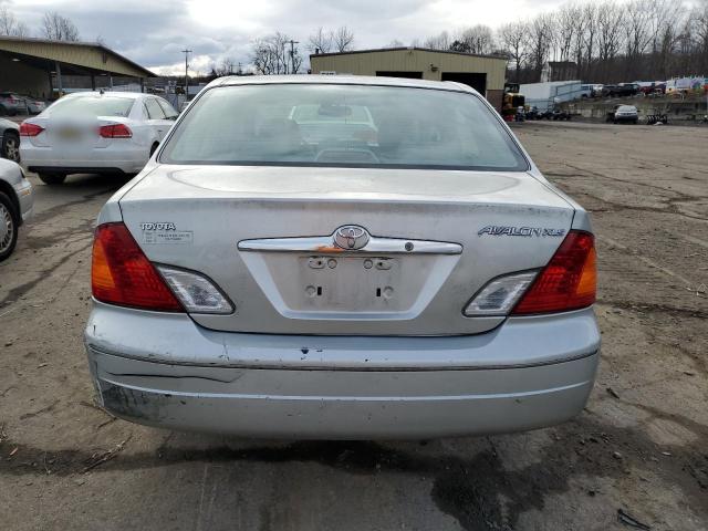 4T1BF28B11U132702 - 2001 TOYOTA AVALON XL SILVER photo 6