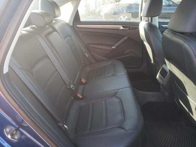 1VWDT7A30HC001652 - 2017 VOLKSWAGEN PASSAT R-LINE Blau Foto 10