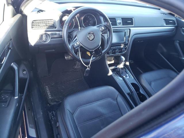 1VWDT7A30HC001652 - 2017 VOLKSWAGEN PASSAT R-LINE Blau Foto 8
