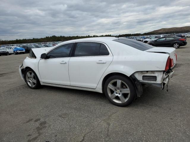 1G1ZD5E19BF382435 - 2011 CHEVROLET MALIBU 2LT WHITE photo 2