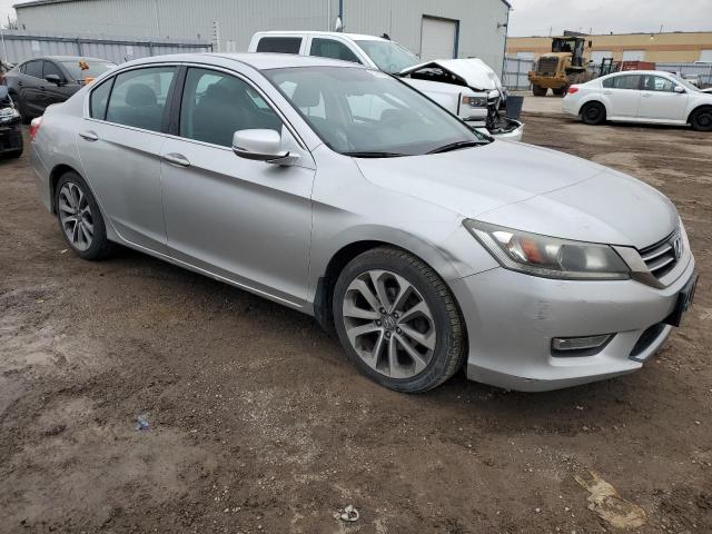 1HGCR2F54DA808239 - 2013 HONDA ACCORD SPORT SILVER photo 4