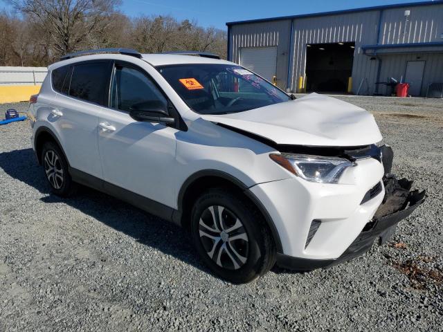 2T3BFREV0GW531981 - 2016 TOYOTA RAV4 LE WHITE photo 4