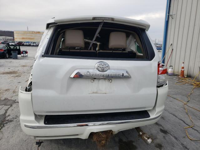 JTEZU5JR0B5032258 - 2011 TOYOTA 4RUNNER SR5 WHITE photo 6