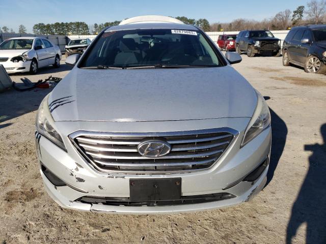 5NPE24AFXGH319090 - 2016 HYUNDAI SONATA SE SILVER photo 5