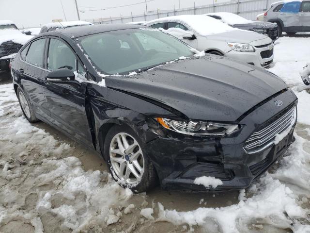 1FA6P0H71E5380697 - 2014 FORD FUSION SE BLACK photo 4