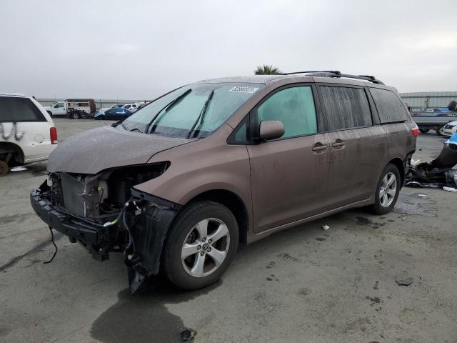 5TDKZ3DC9LS037540 - 2020 TOYOTA SIENNA LE BROWN photo 1